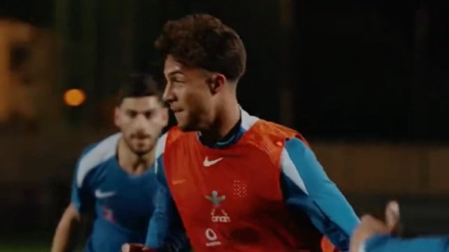 Εθνική Ελλάδος: Η επιστροφή του Κωστούλα στο Ρέντη, αλλά με τα γαλανόλευκα – Όσα έγιναν στην προπόνηση ενόψει Σκωτίας (Βίντεο)