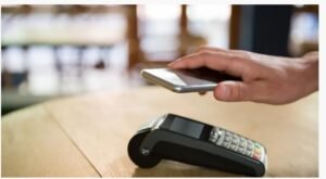 Τέλος το χαρτόσημο, έρχεται το ψηφιακό τέλος: Σε ποιες συναλλαγές επιβάλλεται – Η εγκύκλιος της ΑΑΔΕ –