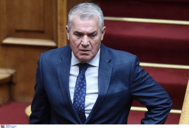 Δημήτρης Κυριαζίδης: «Από την βουλευτική αποζημίωση, μου μένουν 1.800 ευρώ – Αυτή είναι μία σκληρή πραγματικότητα»- ΒΙΝΤΕΟ