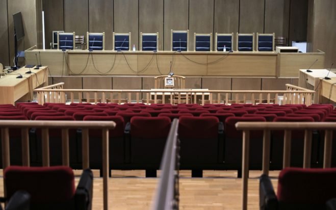 Δίκη για υποκλοπές: Αναβαθμίστηκε η επίθεση γιατί δεν άνοιξα συνδέσμους σε μηνύματα, κατέθεσε πρώην