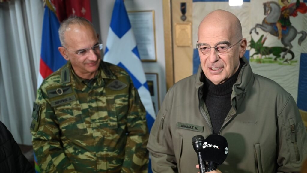 Δένδιας: Οι Ένοπλες Δυνάμεις φρουρούν τα όρια της επικράτειας και παρέχουν αίσθημα ασφάλειας στους πολίτες