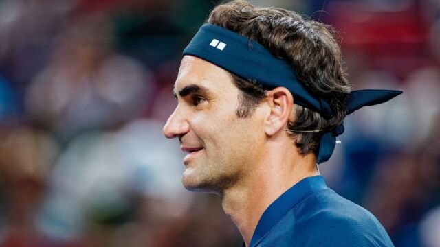 Ρότζερ Φέντερερ: Ήρθε στην Αθήνα με το ιδιωτικό του τζετ και έβγαλε τη ρακέτα για ξεχωριστό λόγο!