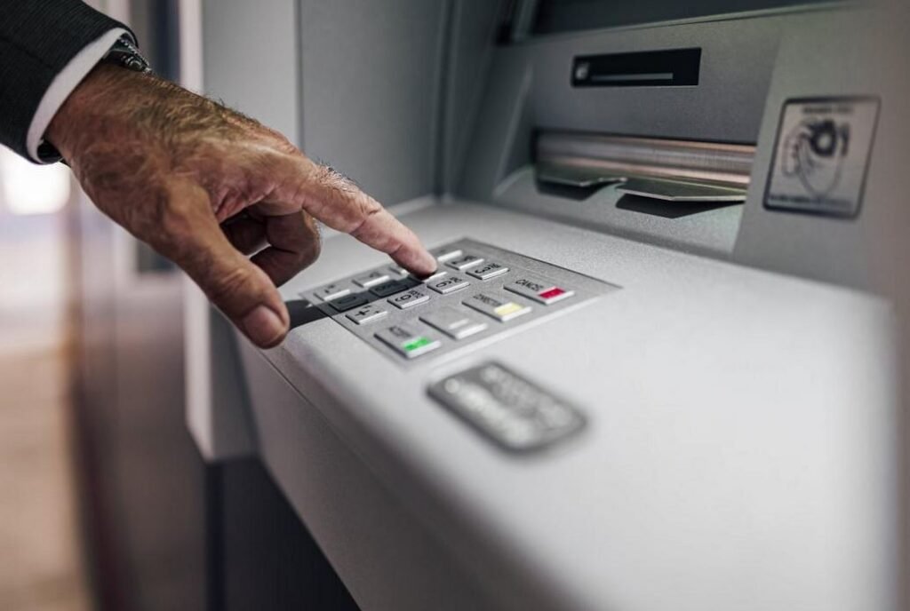 e-ΕΦΚΑ και ΔΥΠΑ: Οι πληρωμές από τις 17 έως τις 21 Νοεμβρίου – enikonomia.gr