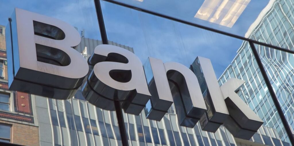 Τράπεζες: Νέα εποχή για τον κλάδο – enikonomia.gr