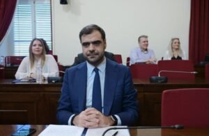 Τι είπε ο Μαρινάκης για την αναβάθμιση του αξιόχρεου της Ελλάδας από την Fitch – enikonomia.gr