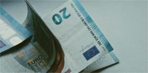 Ρύθμιση 120 δόσεων για χρέη στον ΕΦΚΑ: Νέες πληροφορίες για τους οφειλέτες – enikonomia.gr