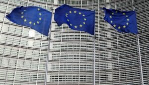 Κομισιόν για ελληνική οικονομία: Στο 2,2% η ανάπτυξη το 2026 – Τι λέει για πληθωρισμό και ανεργία –