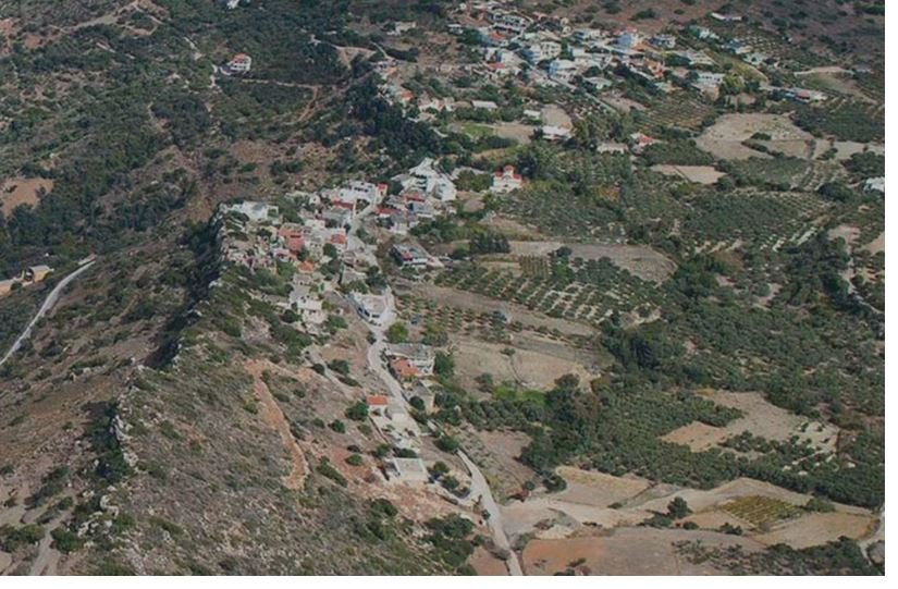 Με δύο ταχύτητες στα εκτός σχεδίου: Αναλυτικός οδηγός με ερωτήσεις και απαντήσεις για τις άδειες δόμησης –