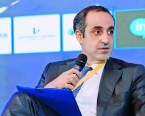 «Η τεχνητή νοημοσύνη βάζει δύσκολα στον νομοθέτη» – Άρθρο του Γρηγόρη Δημητριάδη