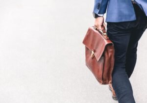 Kοινωνικοί εταίροι: Να συνεχιστεί ο διάλογος σε ανώτατο επίπεδο για τις συλλογικές διαπραγματεύσεις –