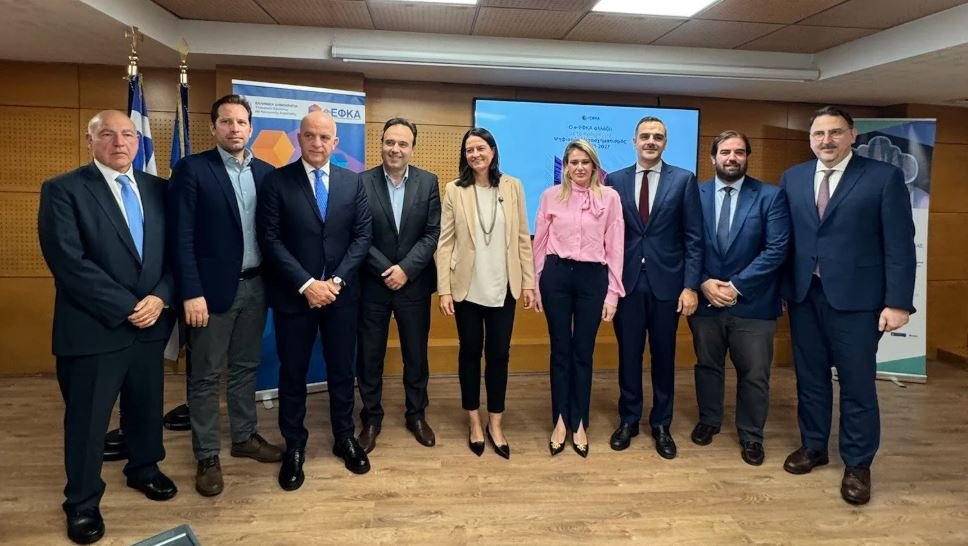 e-ΕΦΚΑ: Ολοκληρώθηκε η ψηφιοποίηση σε περισσότερες από 10 εκατ. καρτέλες ενσήμων