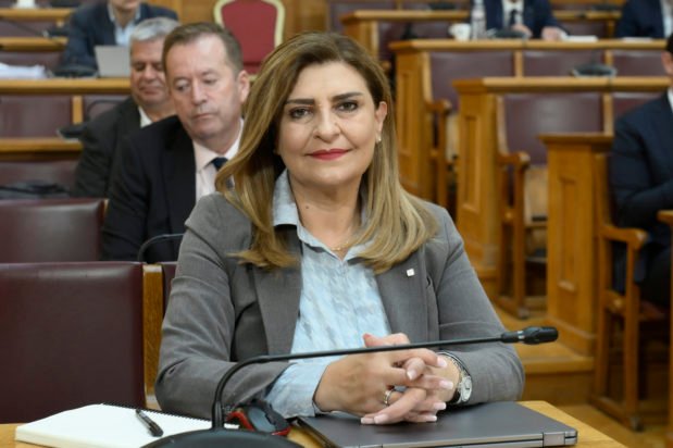 Εξεταστική για ΟΠΕΚΕΠΕ – Λιακούλη για Λαζαρίδη: Ντράπηκε και η ντροπή