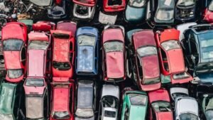 Επιχείρηση απομάκρυνσης εκατοντάδων εγκαταλελειμμένων δικύκλων στον δήμο Αθηναίων