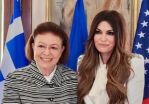 Συνάντηση εργασίας Μενδώνη – Γκιλφόιλ στο υπουργείο Πολιτισμού – Τα θέματα που συζητήθηκαν