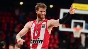 Euroleague: Ανέβηκε δεύτερος ο Ολυμπιακός, στην τετράδα ο Παναθηναϊκός AKTOR – Αποτελέσματα, βαθμολογία, επόμενη αγωνιστική (Βίντεο)