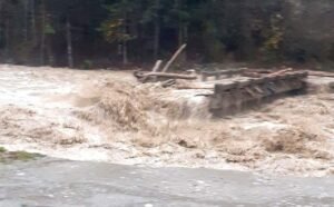 Μετέωρα: Χωριά παραμένουν αποκλεισμένα εξαιτίας της κακοκαιρίας-Προβλήματα ηλεκτροδότησης