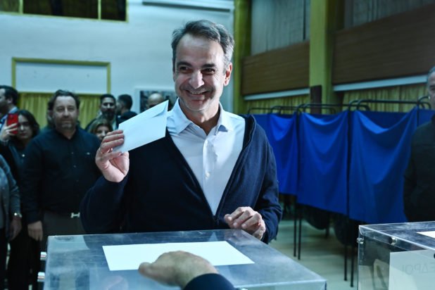 Εσωκομματικές εκλογές ΝΔ: Ψήφισε ο Κυριάκος Μητσοτάκης – «Οι κάλπες έχουν γεμίσει»