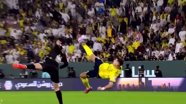 Κριστιάνο Ρονάλντο: Απίθανο γκολ με ψαλιδάκι κόντρα στους Φορτούνη, Μασούρα, Κουρμπέλη (Βίντεο)