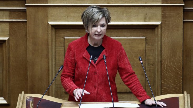 Όλγα Γεροβασίλη για το βιβλίο του Αλέξη Τσίπρα: Ο Βαρουφάκης ήταν ο λάθος άνθρωπος τη λάθος στιγμή