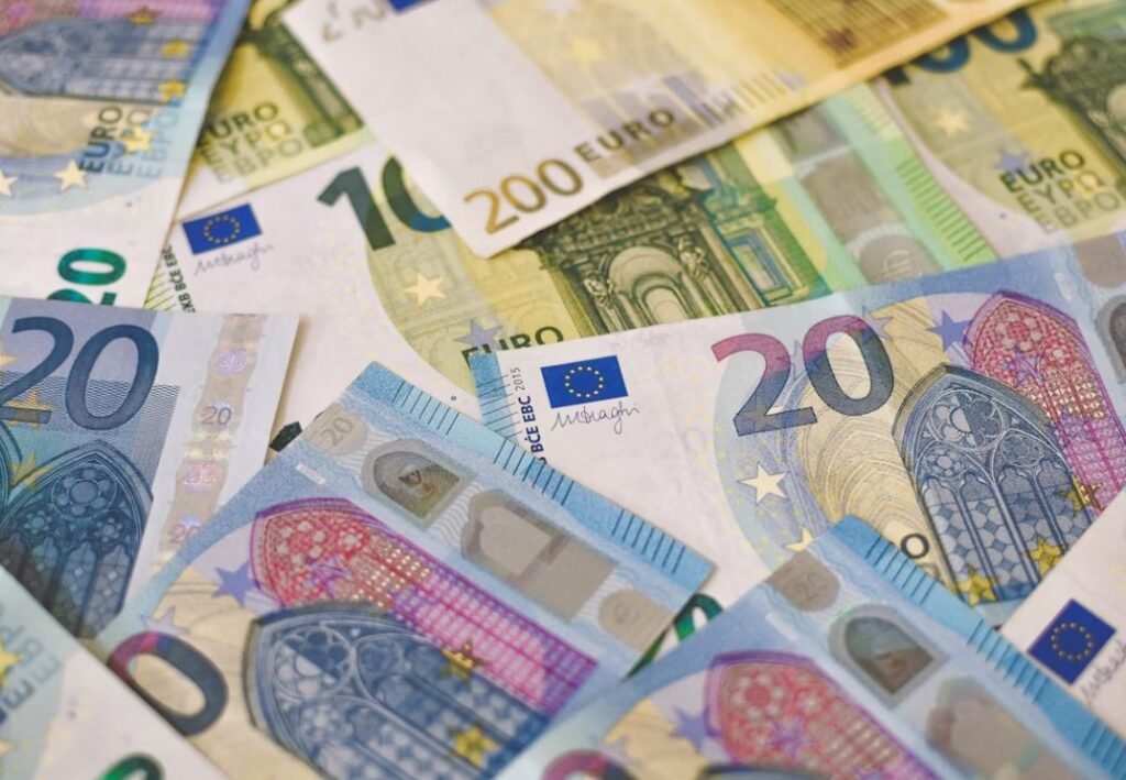 Προϋπολογισμός: Στα 10,2 δισ. ευρώ το πρωτογενές πλεόνασμα στο 10μηνο-Τι έδειξαν τα στοιχεία για τα