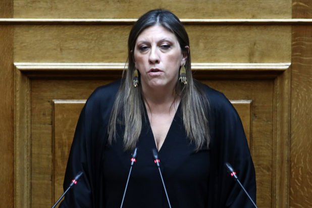 Κωνσταντοπούλου για Τσίπρα: «Μοστράρει τη φάτσα του παντού και παριστάνει τον Οδυσσέα και λέει νάρκισσο την