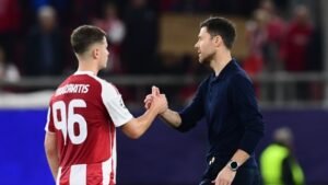 Τσάμπι Αλόνσο σε ερώτηση του parapolitika.gr: “Σπουδαίο ταλέντο ο Μουζακίτης, θα τον παρακολουθούμε”