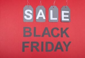 Black Friday: Τι πρέπει να γνωρίζετε για να κάνετε πιο συμφέρουσες αγορές – Πότε θα είναι ανοιχτά τα