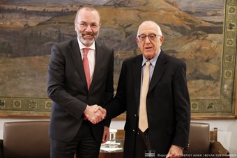 Κακλαμάνης σε Βέμπερ: Η Κύπρος που αναλαμβάνει σε λίγο την προεδρία της Ε.Ε. είναι χωρισμένη στα δύο και