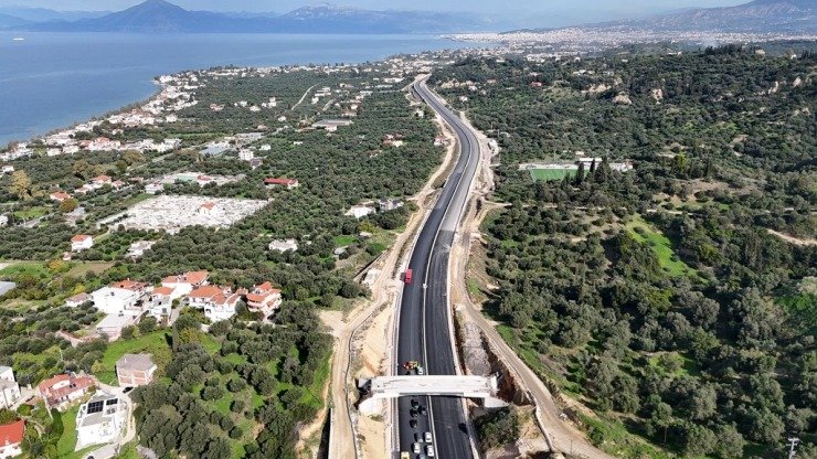 Πατρών–Πύργου: Στις 4 Δεκεμβρίου παραδίδονται τα τελευταία 10 χλμ.