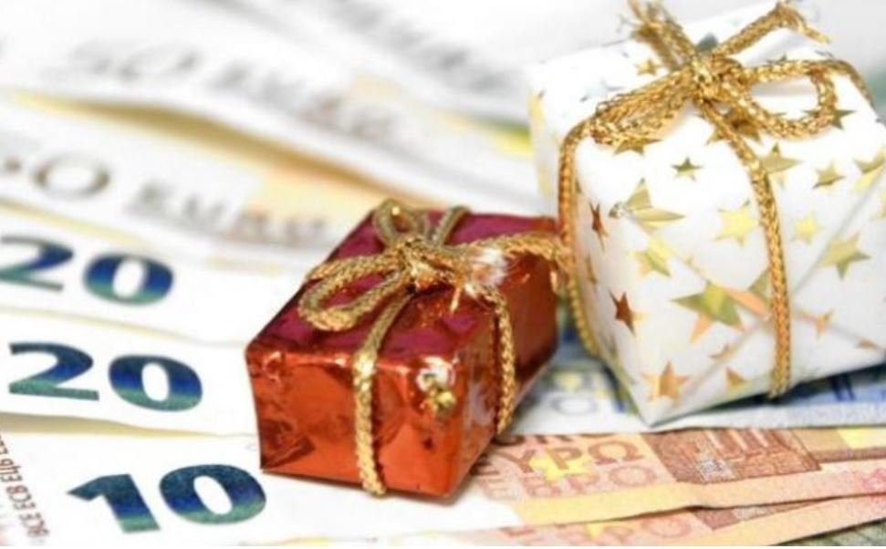 Δώρο Χριστουγέννων ΔΥΠΑ 2025: Πότε θα γίνει η πληρωμή – Τα νέα ποσά – enikonomia.gr