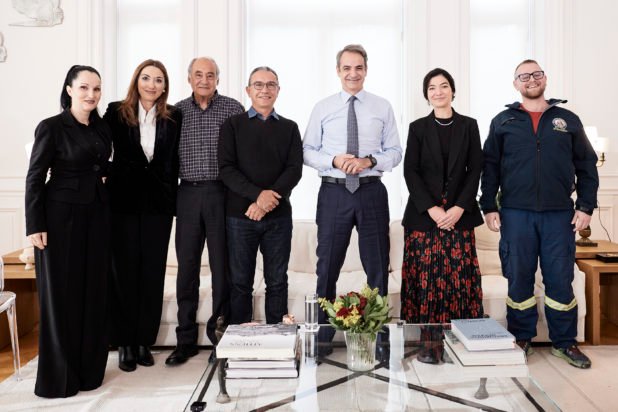 Μητσοτάκης σε συνάντηση με εκπροσώπους εθελοντικών οργανώσεων: Ήταν πρώτη προτεραιότητα για εμένα το «112»