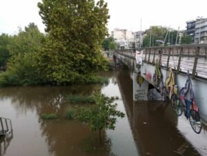 Ο Δήμος Λαρισαίων σε αυξημένη επιφυλακή-Υψηλή η σταθμή του νερού στον Πηνειό