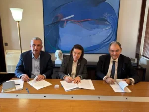 ΥΠΠΟ: Ανάδειξη της πολυχρωμίας του ταφικού μνημείου του Τύμβου Καστά στην Αμφίπολη