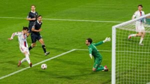 UEFA Europa League: Παρέμειναν μαζί στην κορυφή Λιόν και Άστον Βίλα