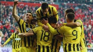 AEK, Conference League: Με νίκη επί της Κραϊόβα, “φλερτάρει” με την τετράδα!