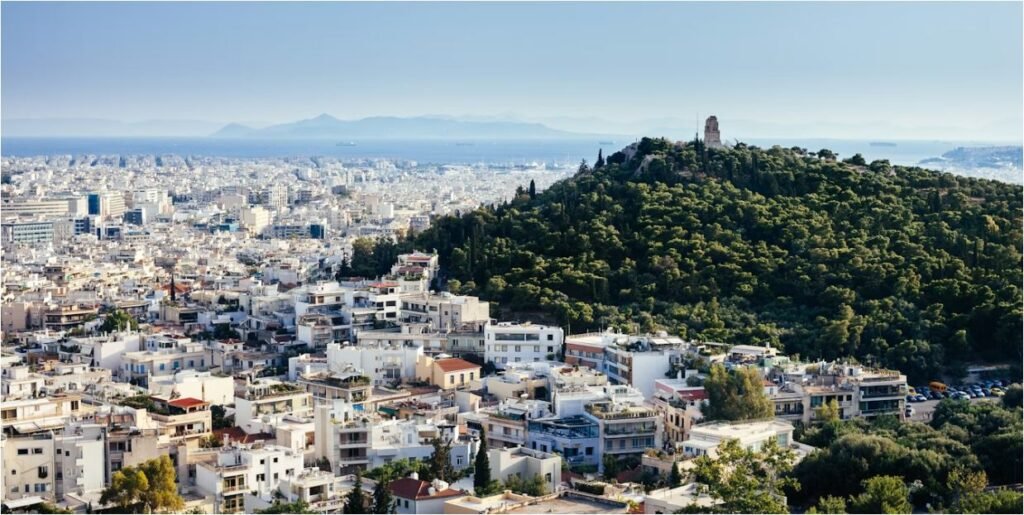 Νέο τέλος για τα ακίνητα: Τι θα πληρώνουν οι ιδιοκτήτες από 1η Ιανουαρίου 2027 – Αναλυτικός οδηγός της ΚΕΔΕ