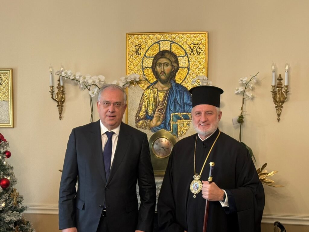Θεοδωρικάκος: Συνάντηση με τον Αρχιεπίσκοπο Αμερικής Ελπιδοφόρο – Τι συζήτησαν