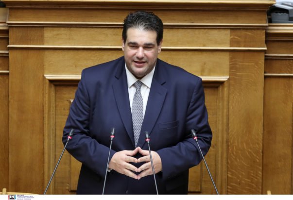 Λιβάνιος στη Βουλή: Στηρίζουμε την αυτοδιοίκηση, θεσμικά και οικονομικά – Επιστολική για τους Έλληνες του
