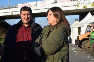 Κωνσταντοπούλου από το μπλόκο της Νίκαιας: Οι αγρότες πήραν μια αξιοπρεπή απόφαση, ο αγώνας θα είναι νικηφόρος