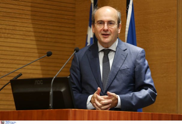 Χατζηδάκης για αγρότες: «Τα προβλήματα απαιτούν διάλογο, δεν αντιμετωπίζεται η κατάσταση με τελεσίγραφα»