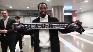 ΠΑΟΚ, μεταγραφές: Έφτασε στην Θεσσαλονίκη για να ολοκληρώσει το “μπαμ” ο Μπέβερλι