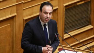 Βουλή, Προϋπολογισμός 2026 – Δημήτρης Παπαστεργίου: «Η κυβέρνηση δε στέλνει τον λογαριασμό στις επόμενες