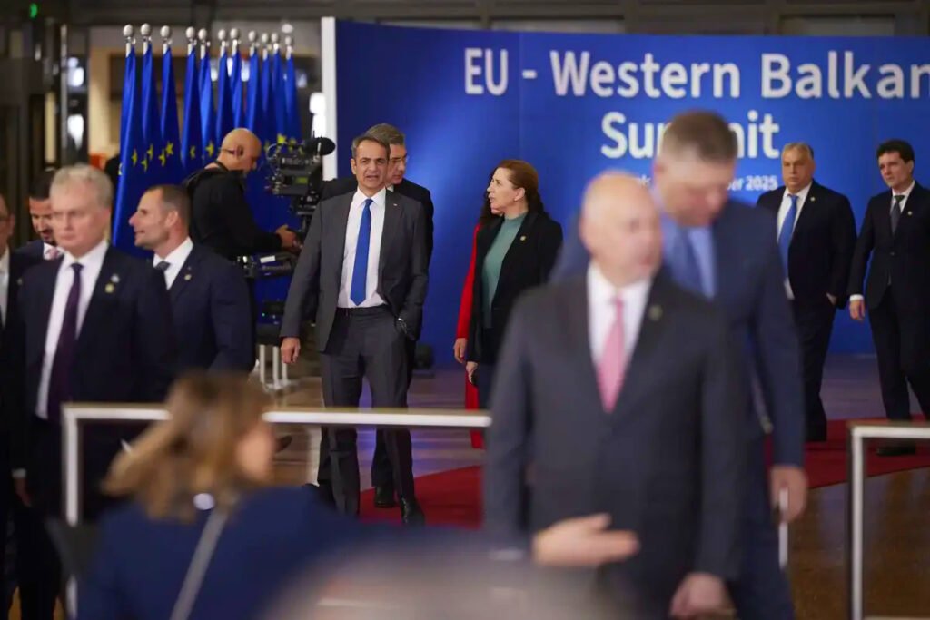 Κυριάκος Μητσοτάκης: Στις Βρυξέλλες για την Σύνοδο Κορυφής ΕΕ και Δυτικών Βαλκανίων – Δείτε φωτογραφίες