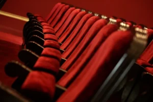 Ανακοίνωση – πρόσκληση σε δημόσιο διάλογο της Ένωσης Θεατρικών Παραγωγών (ΕΝ.ΘΕ.ΠΑ.)