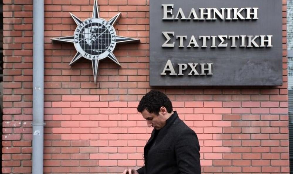 ΕΛΣΤΑΤ: Τι δείχνουν τα νέα στοιχεία για τον μόνιμο πληθυσμό στην Ελλάδα – enikonomia.gr