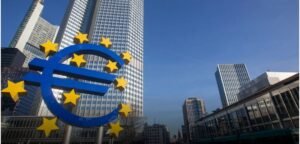 Αμετάβλητα για τέταρτη συνεχόμενη φορά τα επιτόκια της ΕΚΤ – Ποιες είναι οι προβλέψεις για τον πληθωρισμό