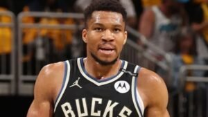 Γιάννης Αντετοκούνμπο: “Είμαι η πιο καυτή γκόμενα στο παιχνίδι αυτή τη στιγμή” (Βίντεο)