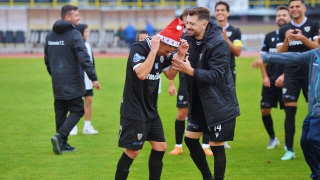 Super League 2: Ρεβεγιόν στην κορυφή για την ασταμάτητη Καλαμάτα, “βυθίζεται” ο ΠΑΣ Γιάννινα (Βίντεο)