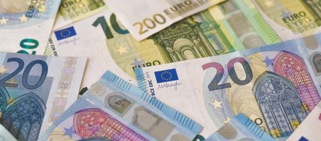 Κρατική επιχορήγηση έως 14.500 ευρώ: Έως σήμερα η υποβολή των δικαιολογητικών-Ποιους αφορά – enikonomia.gr