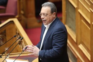 Φάμελλος: «Επιτέλους κ. Μητσοτάκη σοβαρευτείτε»